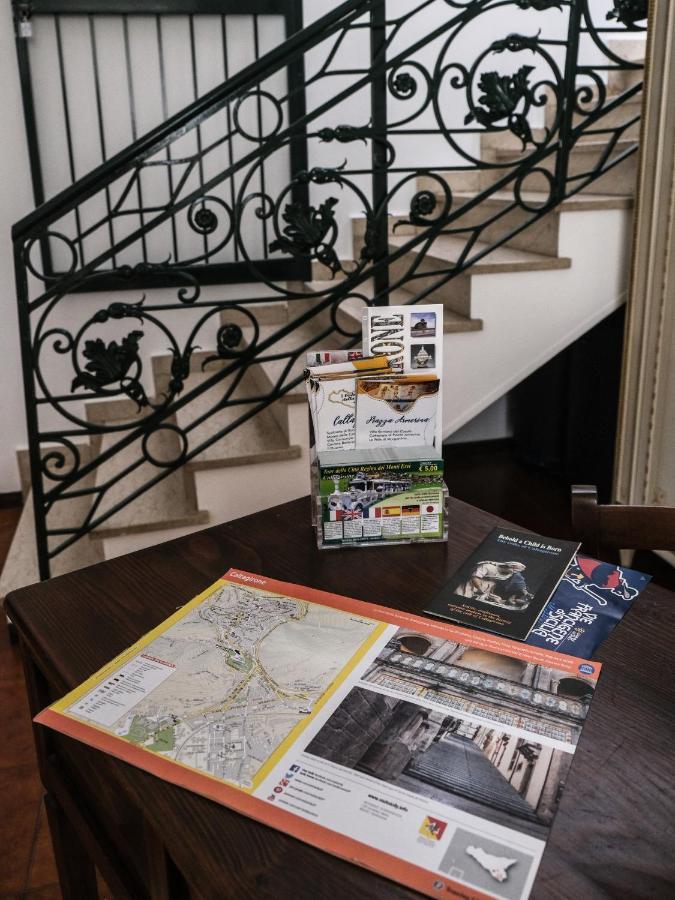 I Colori Della Sicilia Noblesse Apartment Калтаджироне Екстериор снимка