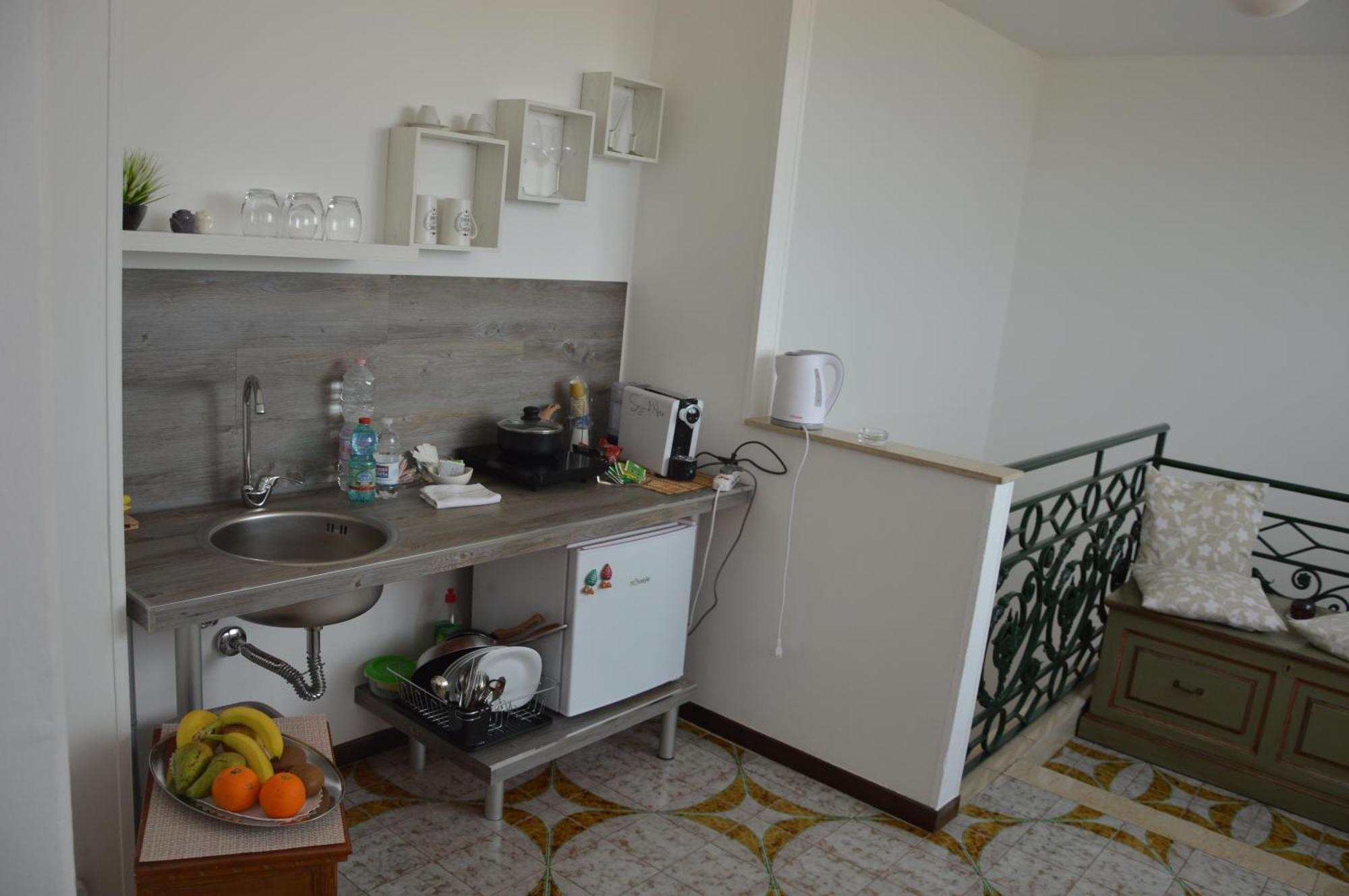 I Colori Della Sicilia Noblesse Apartment Калтаджироне Екстериор снимка