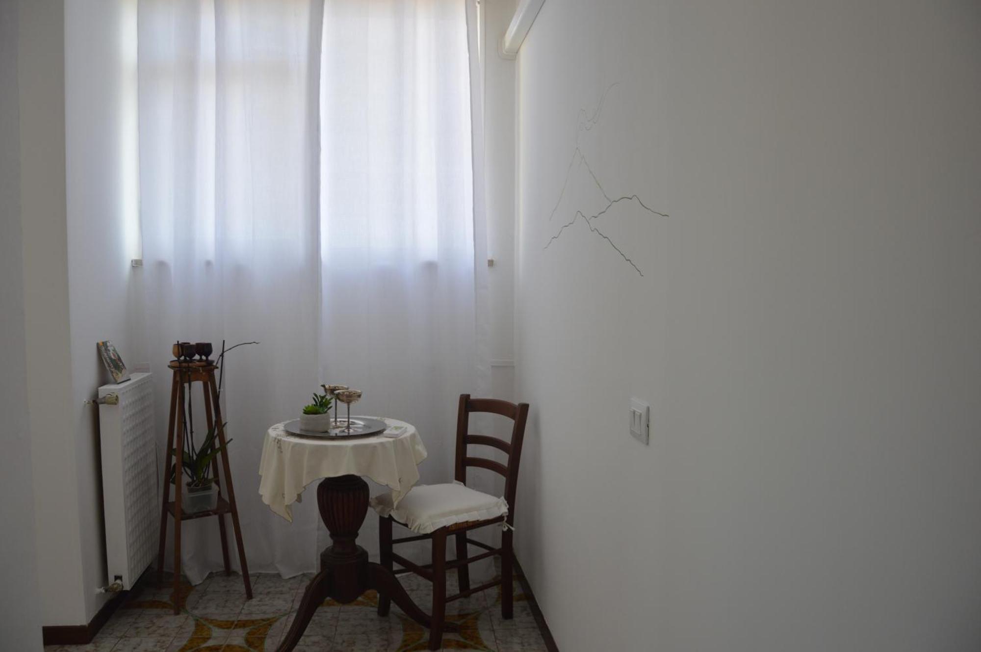 I Colori Della Sicilia Noblesse Apartment Калтаджироне Екстериор снимка